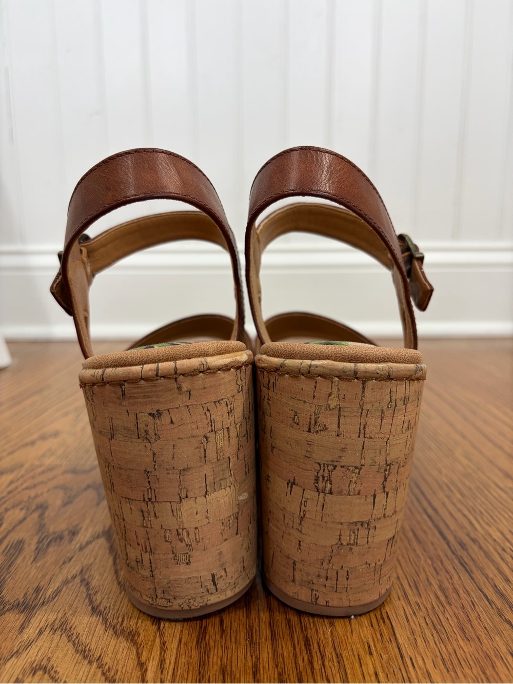 b.o.c. Corrie Cork Platform Wedge Sandal (10) - Picture 4 of 8